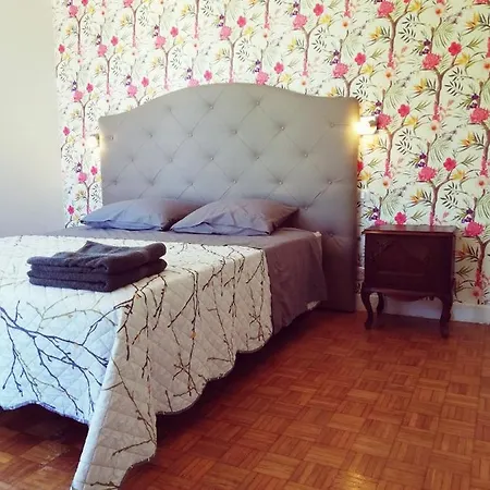 Дом отдыха Le Logis De La Ferme Aux Cerfs Le Houga