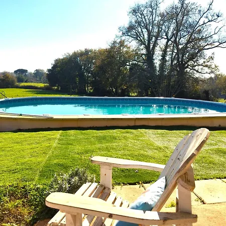 Holiday home Le Logis De La Ferme Aux Cerfs