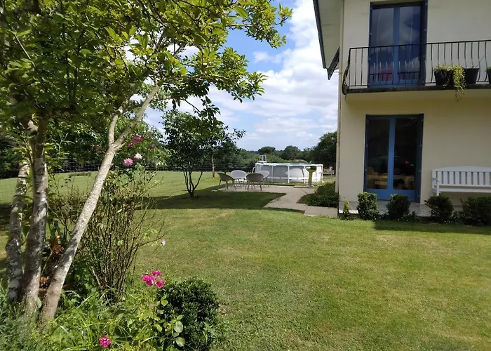 Le Logis De La Ferme Aux Cerfs 펜션