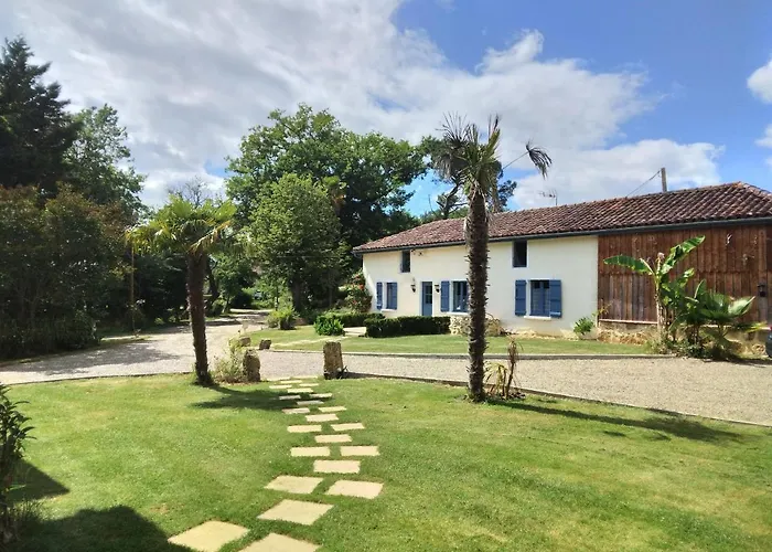 Le Logis De La Ferme Aux Cerfs 펜션 Le Houga